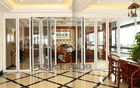 伊盾门窗折叠门