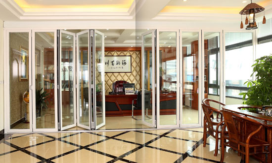 伊盾门窗折叠门