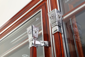 伊盾门窗特写 伊盾门窗特写