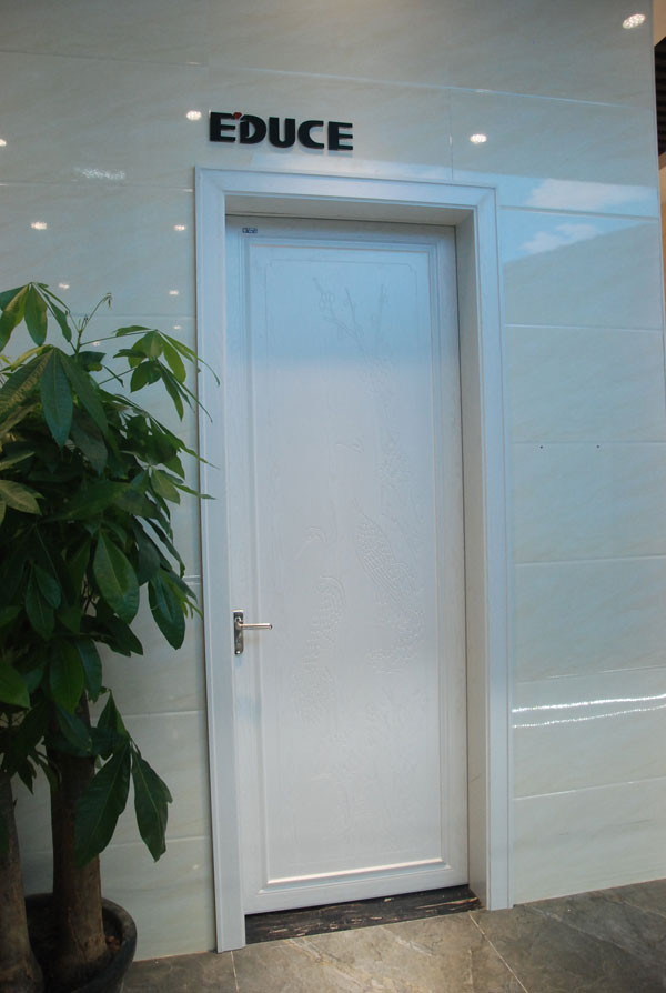 卧室铝合金平开门