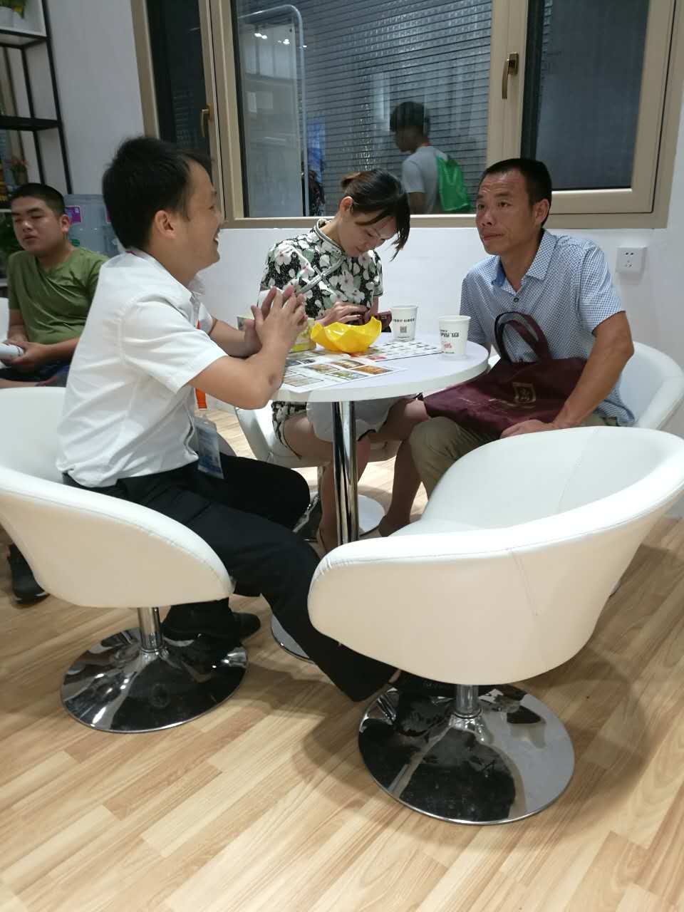 伊盾门窗广州建博会