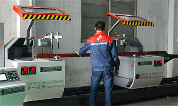 门窗加盟伊盾门窗