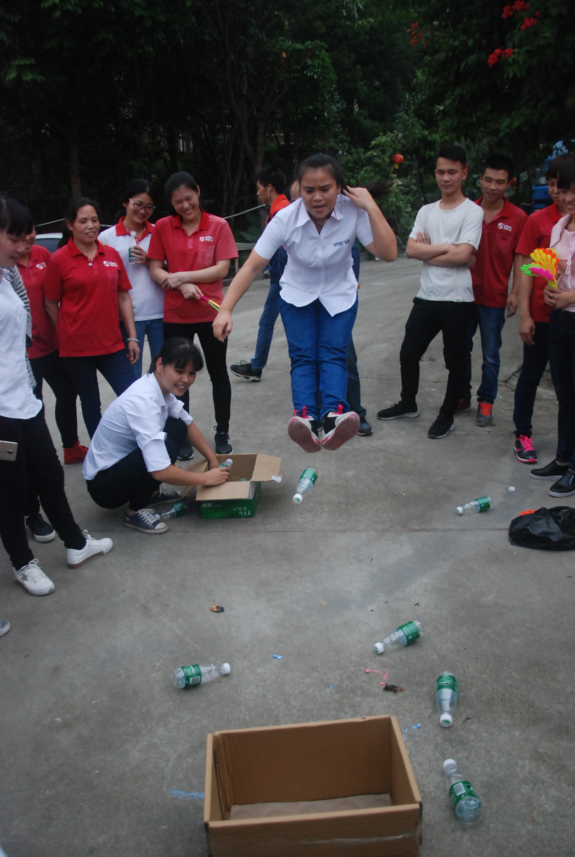 铝合金门窗代理